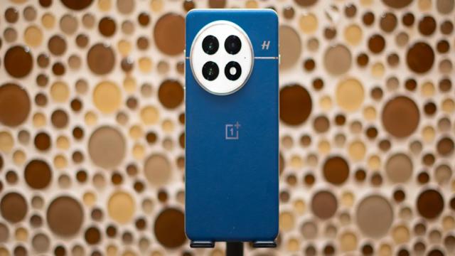 OnePlus рискует повторить незавидную судьбу Huawei