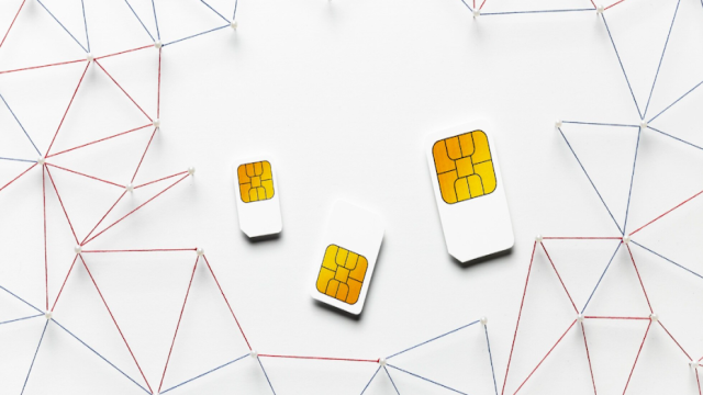 ﻿За SIM-картами жителей РФ ужесточат контроль