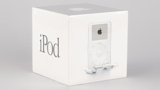 iPod по цене однушки: легендарный плеер ушёл с молотка за 3,3 млн рублей