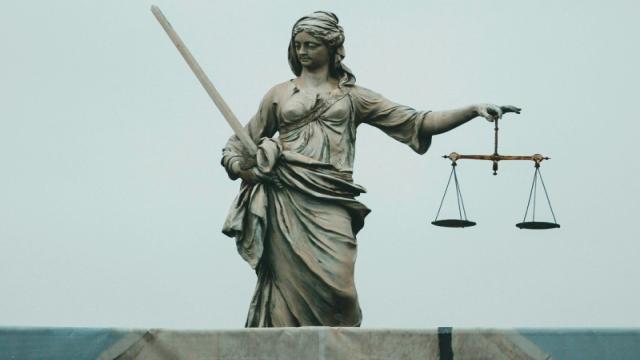 Федеральная торговая комиссия США заподозрила Amazon и Google в обмане рекламодателей