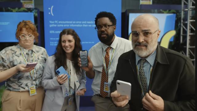 Apple выпустила «Синий экран смерти», чтобы высмеять пользователей Windows