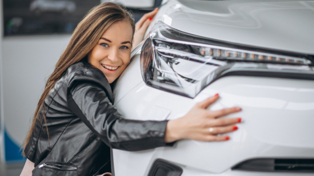 Невозможно пробить: европейские номера стали хитом у автовладельцев