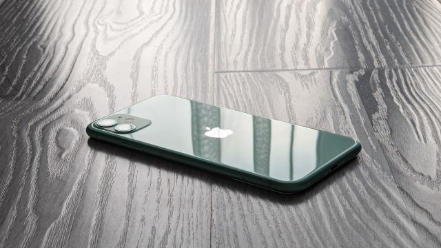 Жители РФ нашли отличную замену iPhone и методично переходят на нее