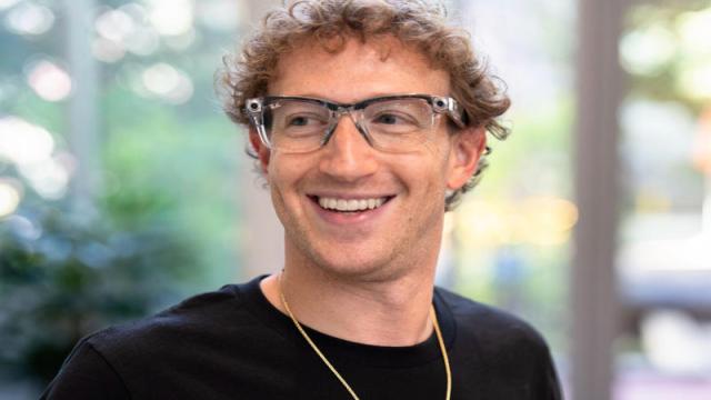 Марк Цукерберг лично развозил домашний суп ИИ-специалистам, которых пытался переманить