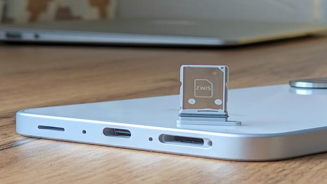 Мобильная связь подорожает в 2026 из-за новой функции мессенджера MAX