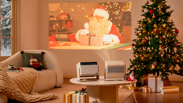 Новый год без телевизора: 7 причин купить проектор к праздникам