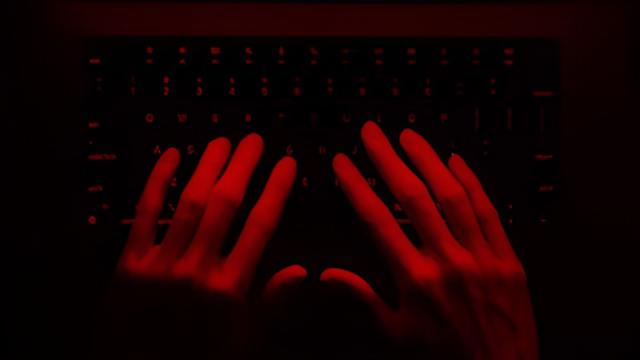 Поддельный домен активации Windows распространял вредоносные скрипты PowerShell