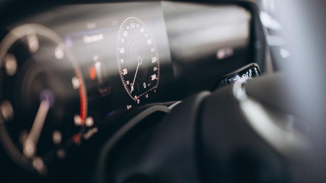 Риски при покупке иномарки под заказ: как их избежать, чтобы не остаться без денег и машины