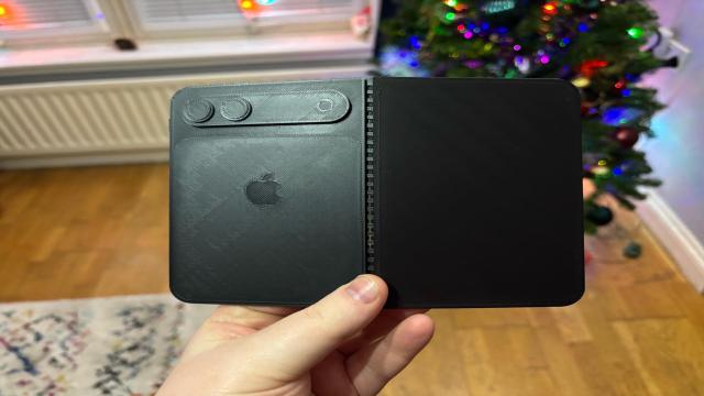 Теперь каждый может распечатать себе iPhone Fold. Нужен простой.. 3D-принтер