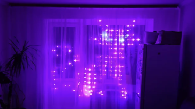 Хватит вешать на окно унылую гирлянду! Лучше возьмите вот такую