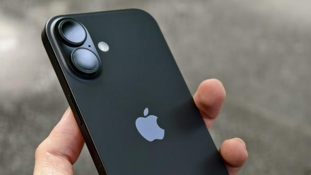 Аналитики назвали самые продаваемые смартфоны 2025 года в мире