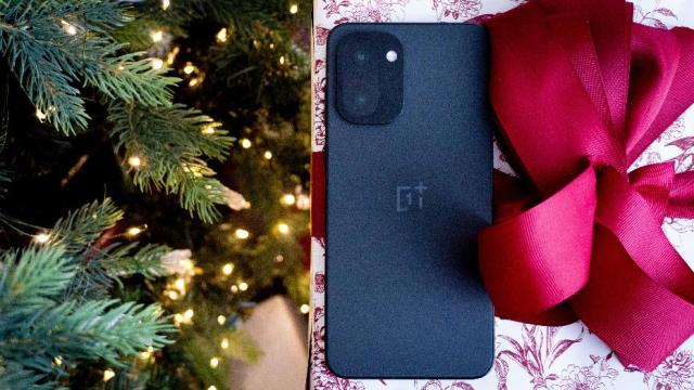 Без пяти минут флагман: обзор доступного OnePlus 15R