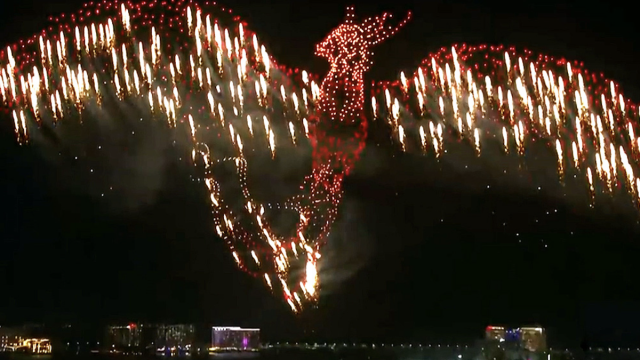 В Абу-Даби устроили самый длинный фейерверк в истории (видео)