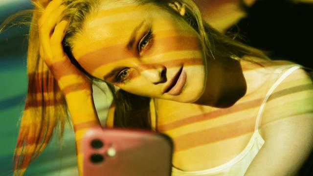 В РФ будут выдавать смартфоны бесплатно с одним условием