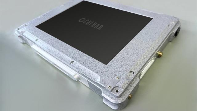 Ростех разработал сверхнадежный планшет для аппаратуры связи