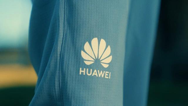 HUAWEI стал партнером бегуна Элиуда Кипчоге и анонсировал новые беговые часы