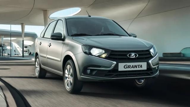 Lada Granta за 1,4 млн?! «АвтоВАЗ» повысил цены на автомобили