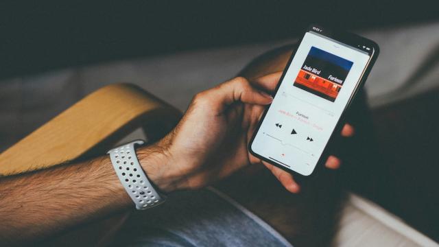Apple Music запустил плейлист, который вы будете слушать весь год