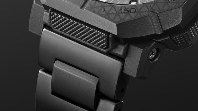 Casio представила самые странные часы 2026 года. Это почти холодное оружие!