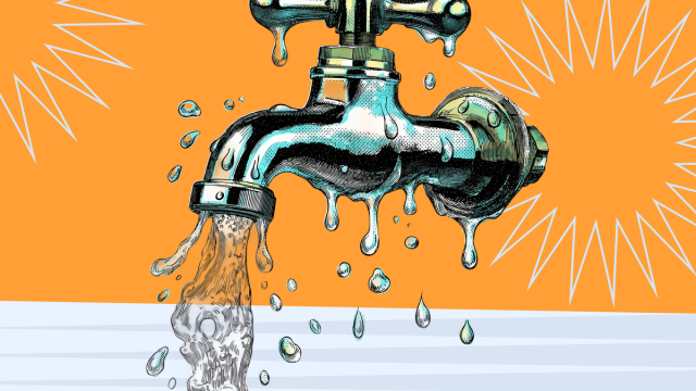 Как улучшить напор воды в кране: нужен только кусок губки