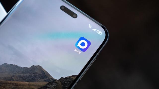 Минкультуры запустило возможность подтверждения льгот в музеях, театрах и галереях с помощью национального мессенджера