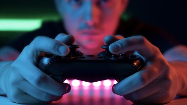 Производители игровых консолей и ноутбуков придумали максимально хитрую схему продаж — платите, но не владеете устройством