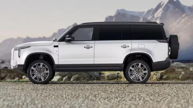 Сборка «российского Range Rover» стартует в этом году. Будете брать?