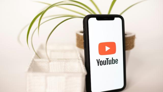 YouTube начал большую чистку каналов и видео. Лента необратимо меняется на глазах
