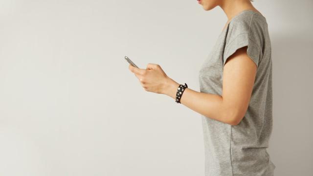 Дзен представил ИИ-ассистента «Глиф»: что он умеет