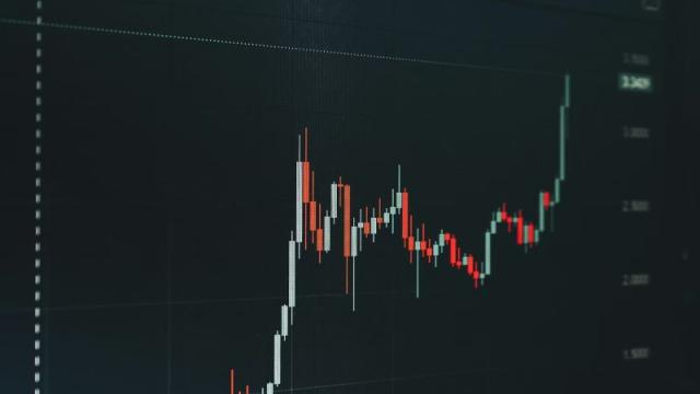 Для мотивации ключевых руководителей M**a предложит им опционы на выкуп акций впервые с момента IPO