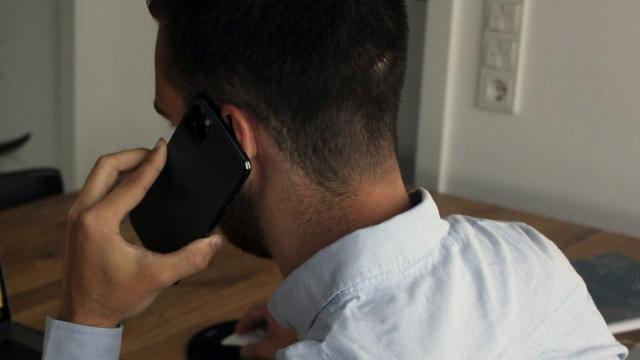 Почему операторы в России не должны взимать плату за маркировку звонков