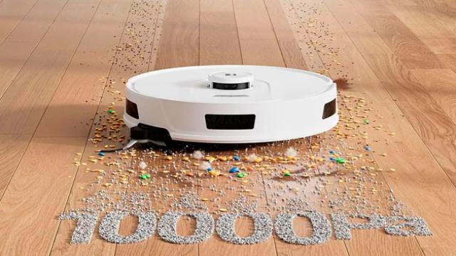 Робот-пылесос Redroad R11 и модель H15 на неделю станут более выгодной покупкой