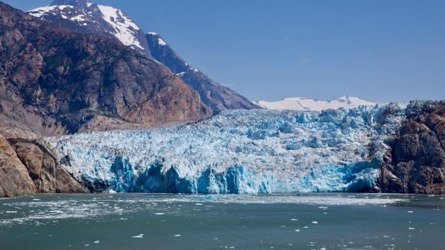 Спутниковый радар сообщает у необратимом таянии ледников на Аляске