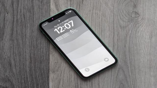 Четыре способа заблокировать экран iPhone, не касаясь кнопки Power