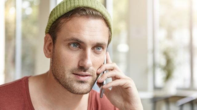 Apple закрыла в России бесплатную поддержку по телефону