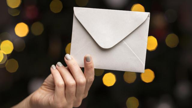 Банки перестали давать кредиты тем, кто получает зарплату «в конверте»