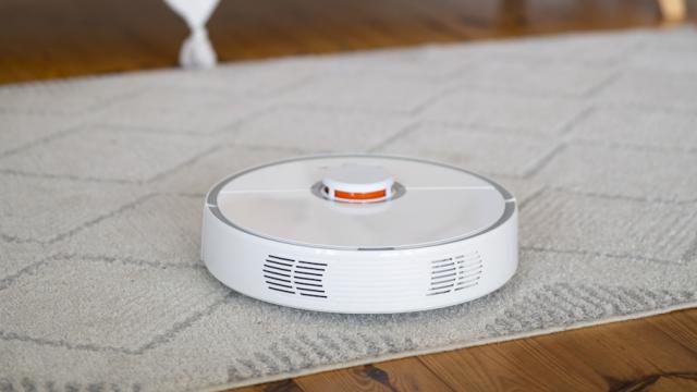 В России перестали работать пылесосы, камеры, лампы и другая техника Xiaomi. Как решить проблему?