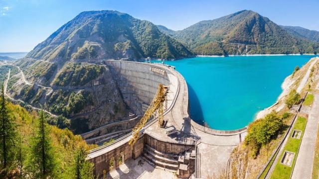 Как выглядит самая высокая плотина в мире (фото)