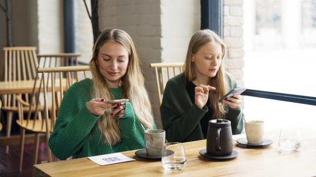 Как уйти от одного оператора связи к другому с сохранением номера в 2026 году