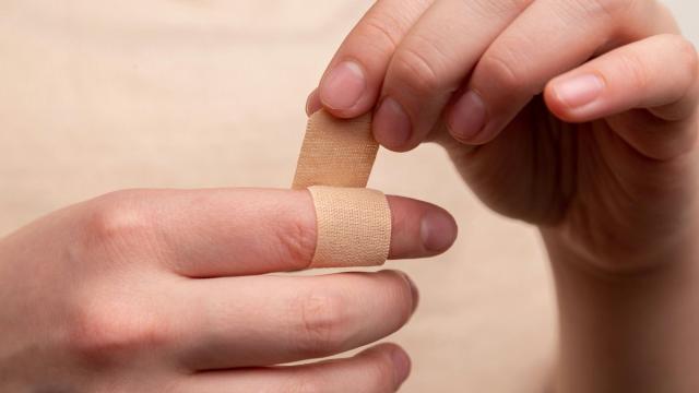 Клетки кожи заранее готовятся к травмам: открытие ученых