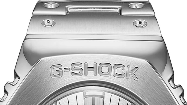 Новые часы Casio G-SHOCK заинтригуют любого. Это почти холодное оружие