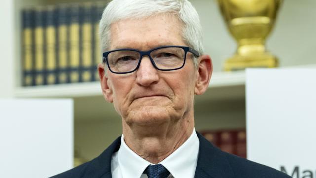 Тим Кук рассказал, за что ему стыдно и чем он гордится