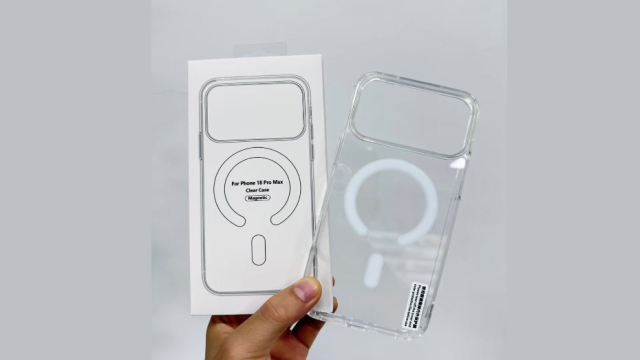 В сеть слили первые фото чехлов для iPhone 18 и 18 Pro