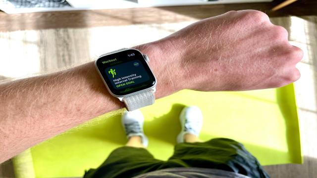Нашли незаменимый аксессуар для Apple Watch. Неясно, как вы без него жили до сих пор!
