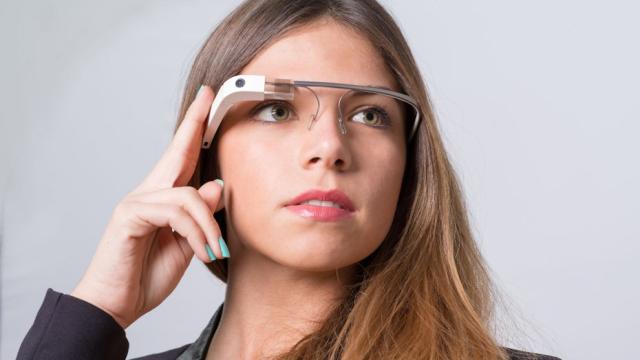 Спустя 13 лет в Google разобрались, почему очки Google Glass были провальными