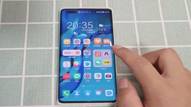 Huawei HarmonyOS установлена более чем на 55 млн смартфонов