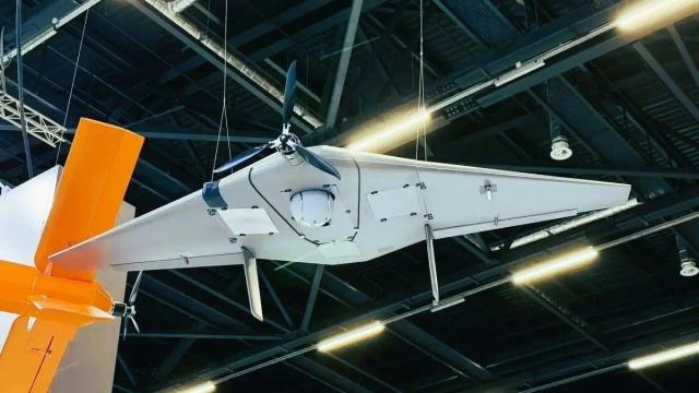 В Ростехе представили верткий как Нео дрон