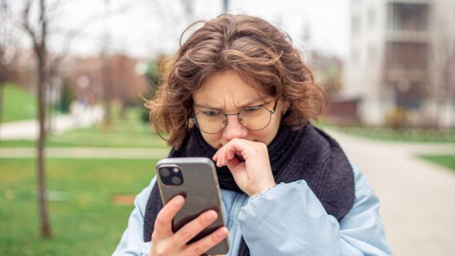 В Санкт-Петербуре отключили мобильный интернет