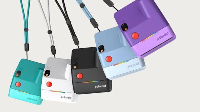 Выпущен Polaroid Go Generation 3 — полностью аналоговый фотоаппарат с моментальной печатью