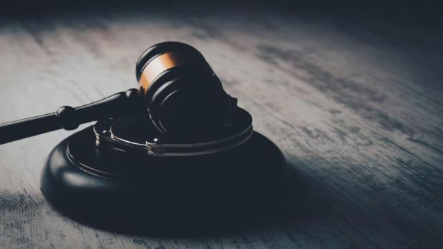 Юристы обеих сторон в судебном разбирательстве сослались на выдумки ИИ — наказали всех